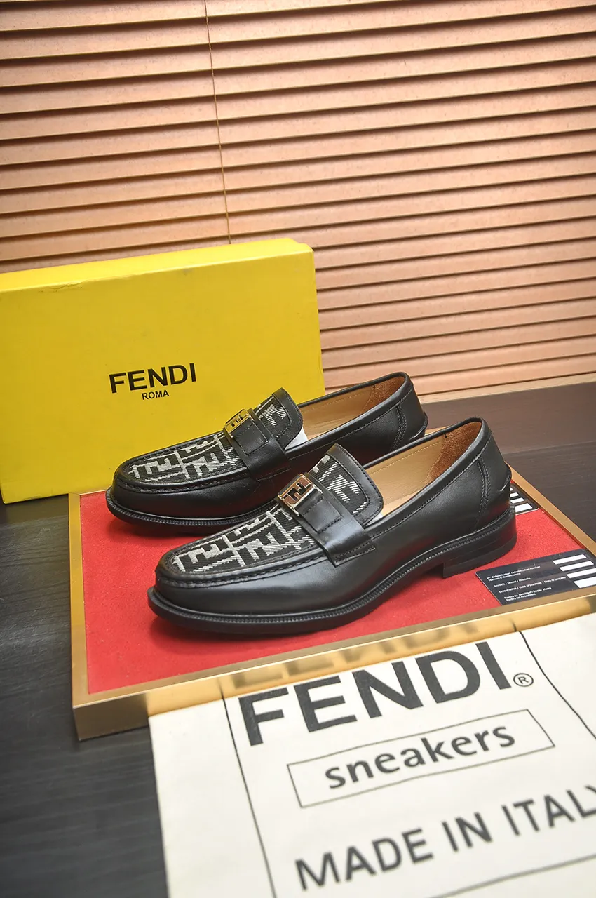 Men's shoes 💰500💶 [FENDI] The latest high-end men's shoes in Hong Kong! Original quality. The upper is made of imported cowhide material and cowhide lining! Super comfortable on the foot, original wear-resistant outsole, luxurious, fashionable, casual and versatile! Size: 38-45 (45 customized)